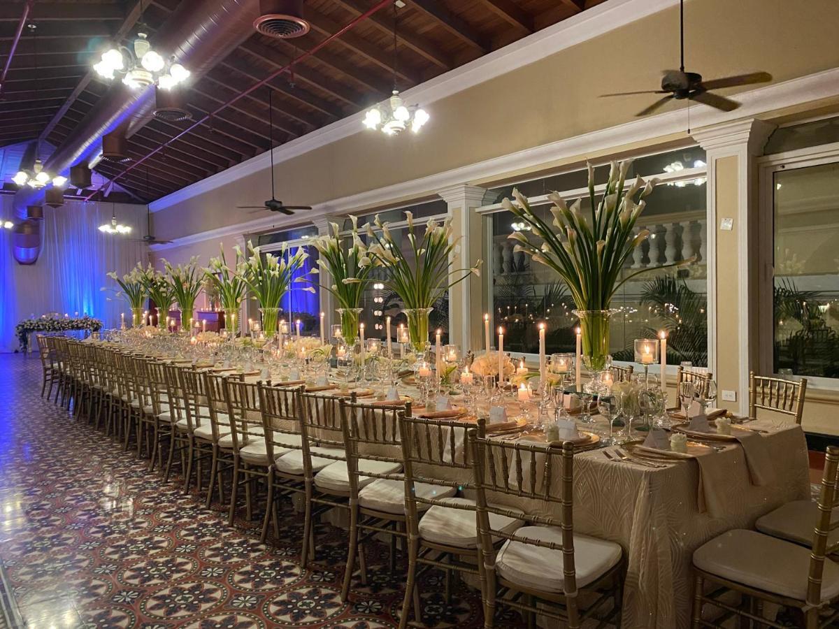 Hotel El Prado 바랑키야 외부 사진 The interior of the ballroom at the 2019 Gala Dinner